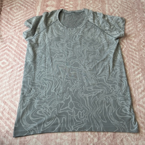 Lululemon Switfly Tech 2.0 size 20 - Picture 1 of 5